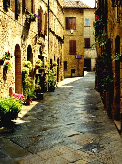 Pienza, Italy | Most beautiful places in the world | Download Free Wallpapers