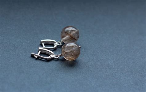 Минималистичные серьги: Новости магазинов в журнале Ярмарки Мастеров