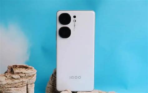 Iqoo Neo9s Pro性能实测：天玑9300挑战极限，性价比之王强势来袭 科技讯