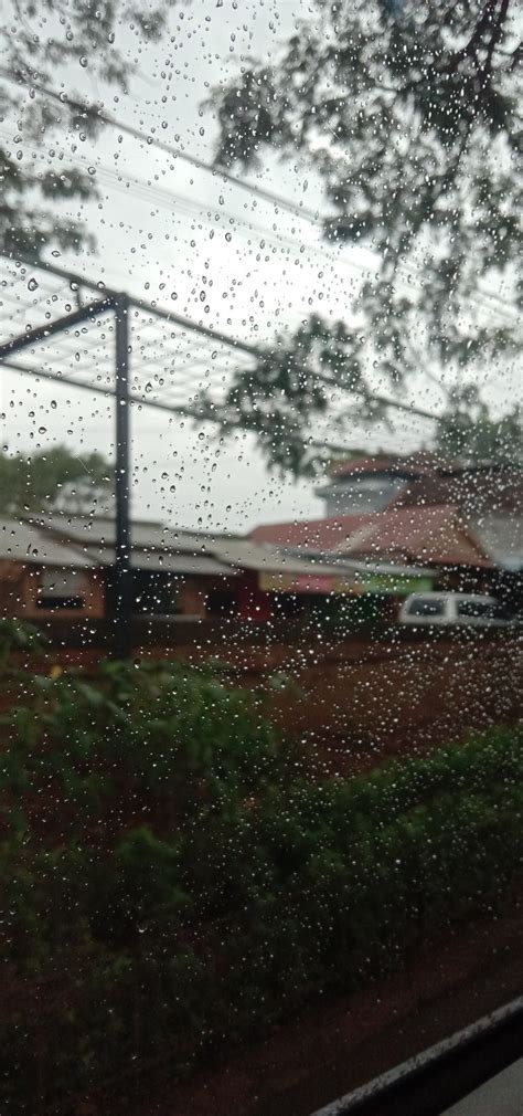 drizzling