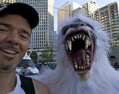 A Trail Runner S Blog The Naked Fun Of The Bay To Breakers