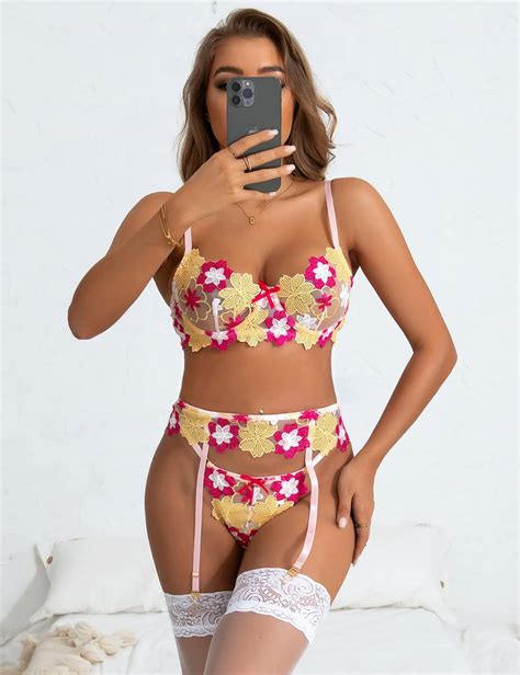 Floral Embroidery Underwire Garter Lingerie Set Lingeriamman