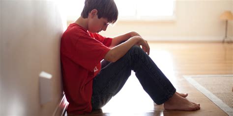 Bullying Has Clear Physical Effects, Review Says | HuffPost