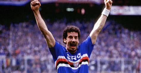 Vialli L Addio Un Anno Dopo Genova E La Samp Non Dimenticano Radio