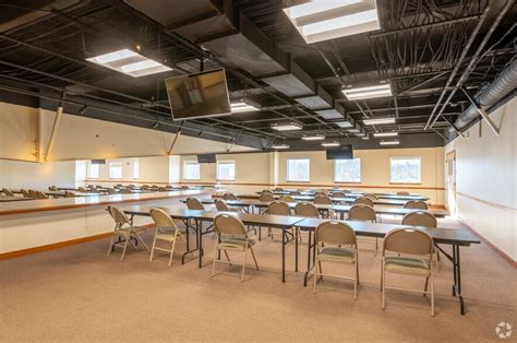 147 Pelham St, Methuen, MA 01844 - Methuen Medical Center | LoopNet