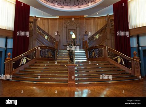 Titanic Grand Staircase Statue