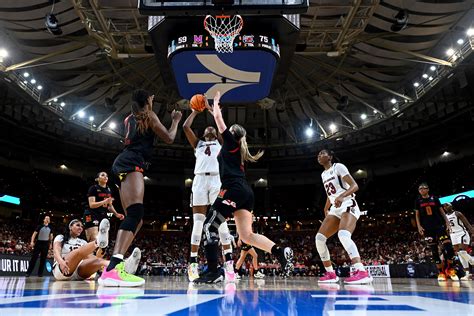 March Madness: South Carolina advances to third straight Final Four ...