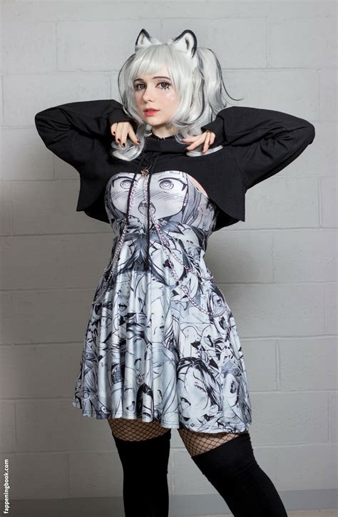 Mirikashi Cosplay Nude OnlyFans Leaks Fappening Page FappeningBook