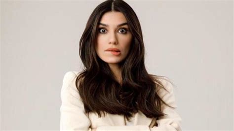 burcu kiratli yeniden tiyatro sahnelerinde magazin haberleri