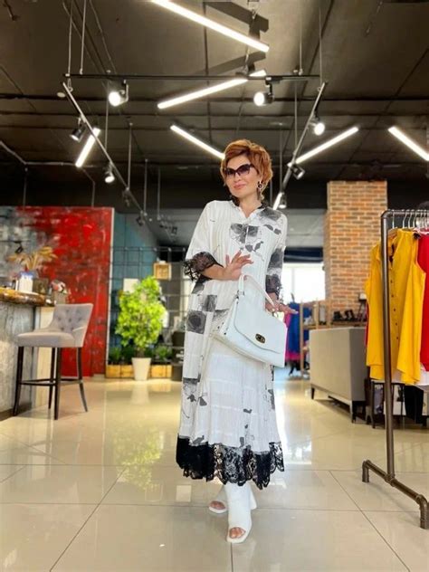 Платья для торжественных выходов для женщин 50+ от Ирины Конаревой