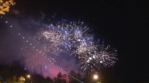 Звёздный салют. - YouTube