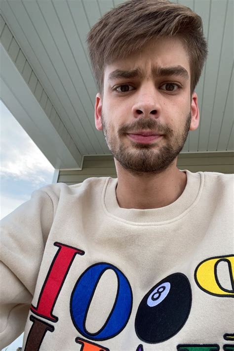 Is Chandler Hallow Gay Mr Beast Chandler Fangirl Problems