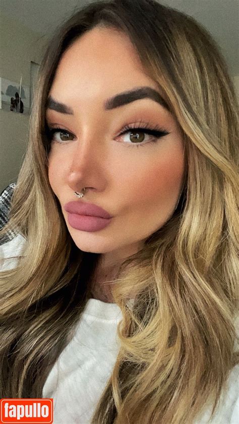 Brittany Dawn Hurley Brittany Zapata Nude OnlyFans Photo Fapullo