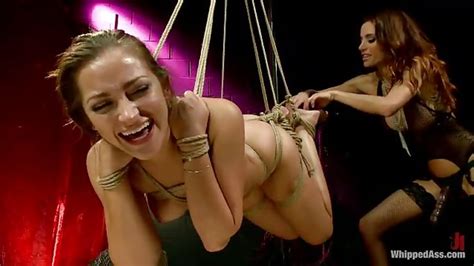 Gia Dimarco Rain Degrey Ts Foxxy Eva Lin In Shemale Punishes The Pussy Hd From Kink
