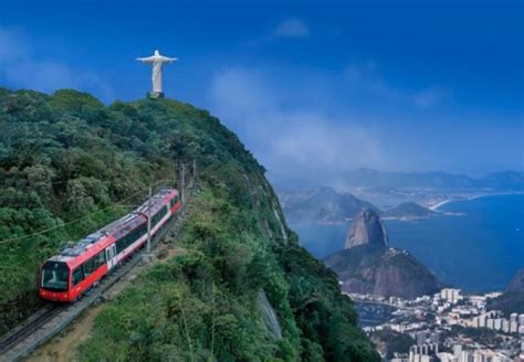 El Cerro Del Corcovado Maravilla Natural De Brasil