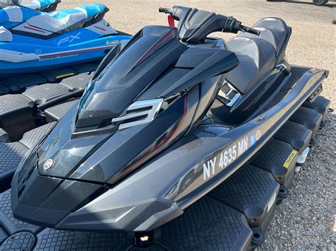 2018 Yamaha Waverunner Fx Cruiser Svho Scooters De Mer Et Jet Skis à