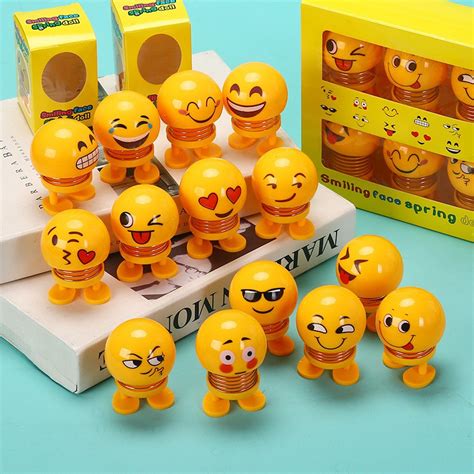 Jual AH Shop Pajangan Dashboard Mobil Per Smile Goyang Kepala Boneka