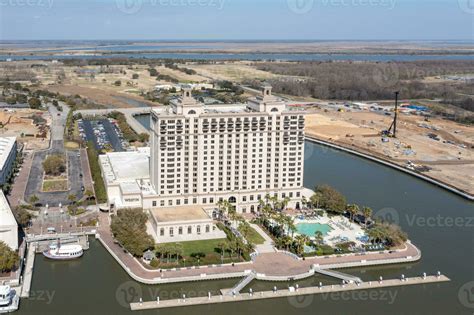 The Westin Savannah Harbor Golf Resort Spa 25462324 Stock Photo at Vecteezy