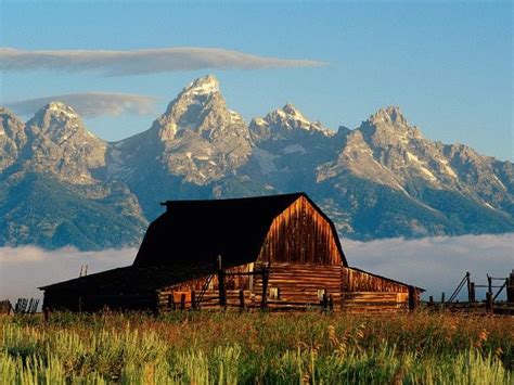 Jackson Hole Wyoming Must-Sees - eTravelTrips Blog