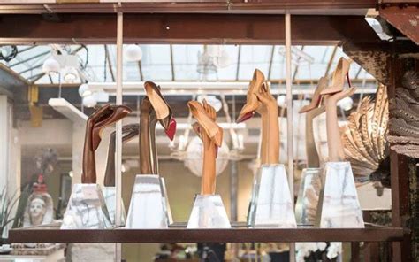 DIFERENTES TONS DE NUDE