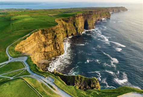 Private tour to Cliffs of Moher - Experienced Tours Ireland