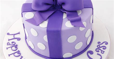 Little Robin Purple And White Bow Cake