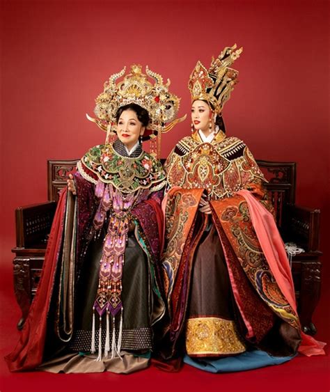 Art Project On Vietnamese Royal Clothes Launched Vietnam News