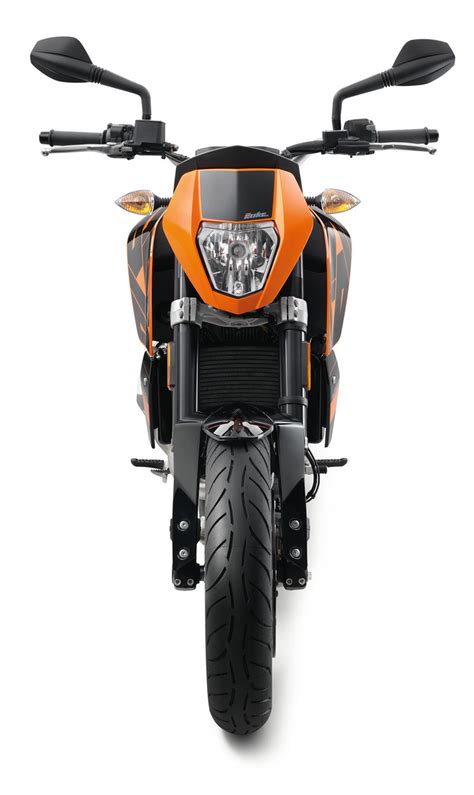 Motorrad Vergleich CFMOTO 650NK 2024 Vs KTM 690 Duke 2019