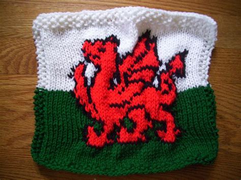 Happy Fathers Day Knit Welsh Dragon Square For Dad Jenn Likes