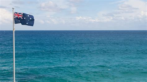 Atmosphere Is Phenomenal Swimmers Strip Off For Dark Mofo S Solstice Nude Swim Amid Crisp 3C