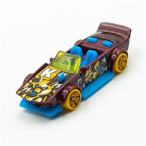 Машинка Hot Wheels Track Manga Коллекционная купить с доставкой по выгодным ценам в интернет