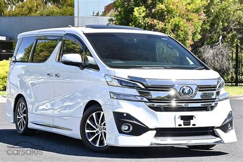 Toyota Vellfire Executive Lounge Auto