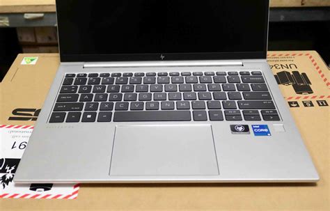 MÁY TÍNH XÁCH TAY HP ELITEBOOK 830 13 3 INCH G9 8GB RAM 256GB SSD