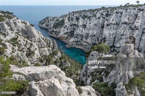 massif des calanques   premium high res pictures getty images