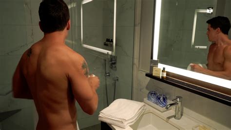 AusCAPS Mike Manning Nude In The Bay Familial Connection