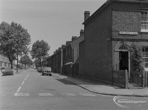 Old Barking Showing Junction Of King Edwards Road With Perth Road