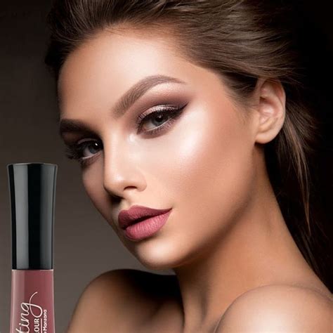 Nuevo Labialliquido Atraccion Nudes Coleccion Nude Lipliquid