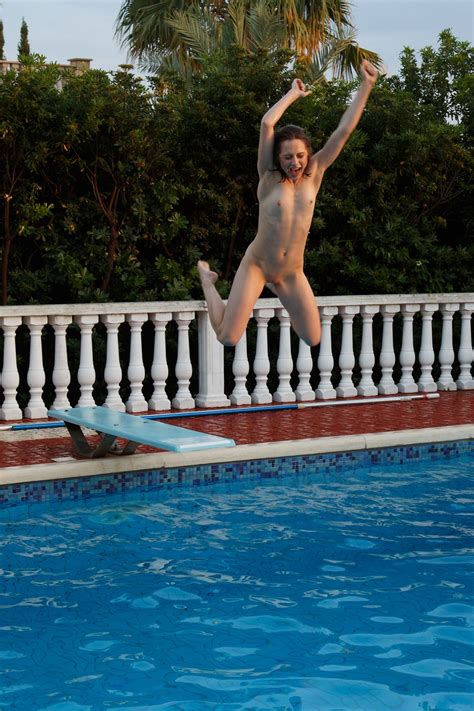 Girls 0204 2995 Porn Pic