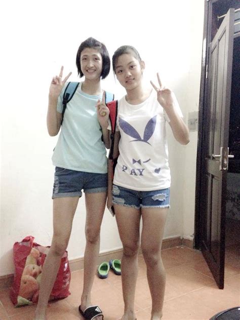 Làm quen với hai hot girl của bóng chuyền trẻ nữ Việt Nam