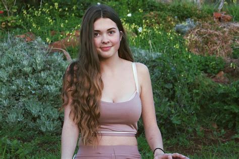 I Proudly Ditched My Big Boob Girl Label Thanks To Breast Reduction