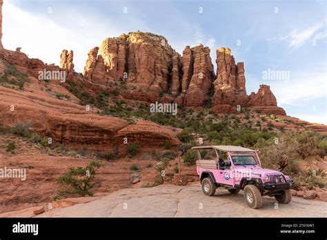 Pink Adventure Tours Famous Pink Jeep Tour Sedona Arizona Stock Photo