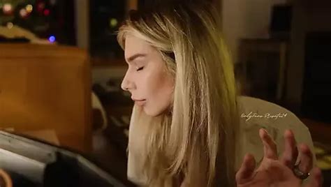 Flower Ava Trans Porn Videos Shemale Sex Xhamster