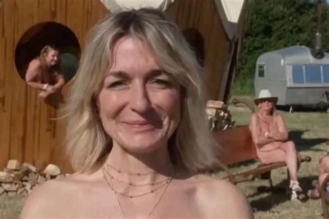 ITV Lorraine Reporter Strips Completely Naked As She Attends UK S