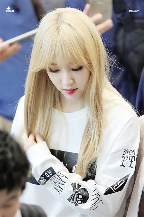 17 Female Idols With Blonde Hair And Bangs Who Give Off Serious Barbie Vibes Koreaboo