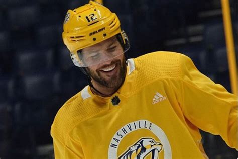 Mike Fisher Net Worth - Salary and Earnings From Ice Hockey
