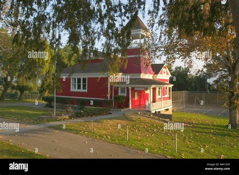 Little Red Schoolhouse Stock Photo - Alamy