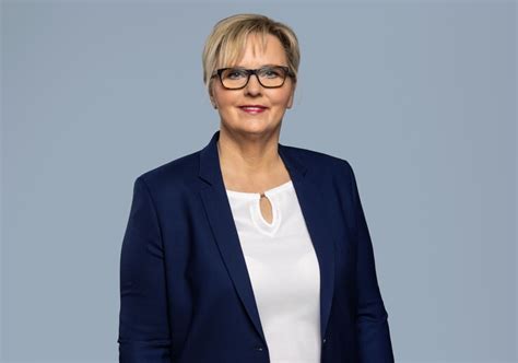 Ekki Sautj N Heldur T U Pl S Sex Sj Lfst Isflokkurinn