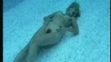 Vintage Underwater Sex Porn Videos