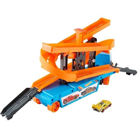Hot Wheels Camion transportor cu lift în spirală Tulli ro