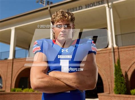 Photo 4 In The 2022 23 Maxpreps Male National Athlete Of The Year